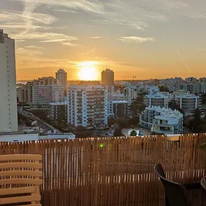 Com Vista Espetacular, Ao Lado Da Apartamento Portimão