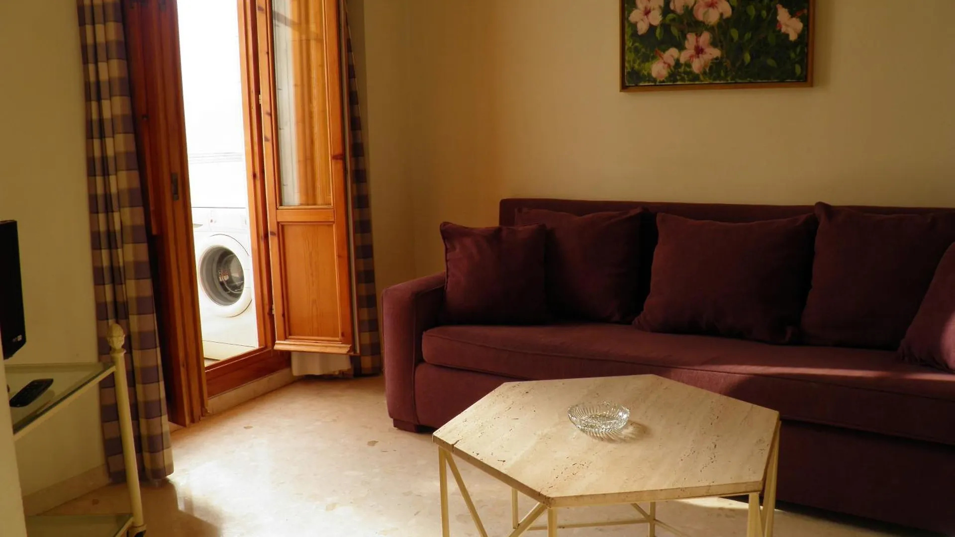 Apartaments St. Jordi Comtal Barcelona