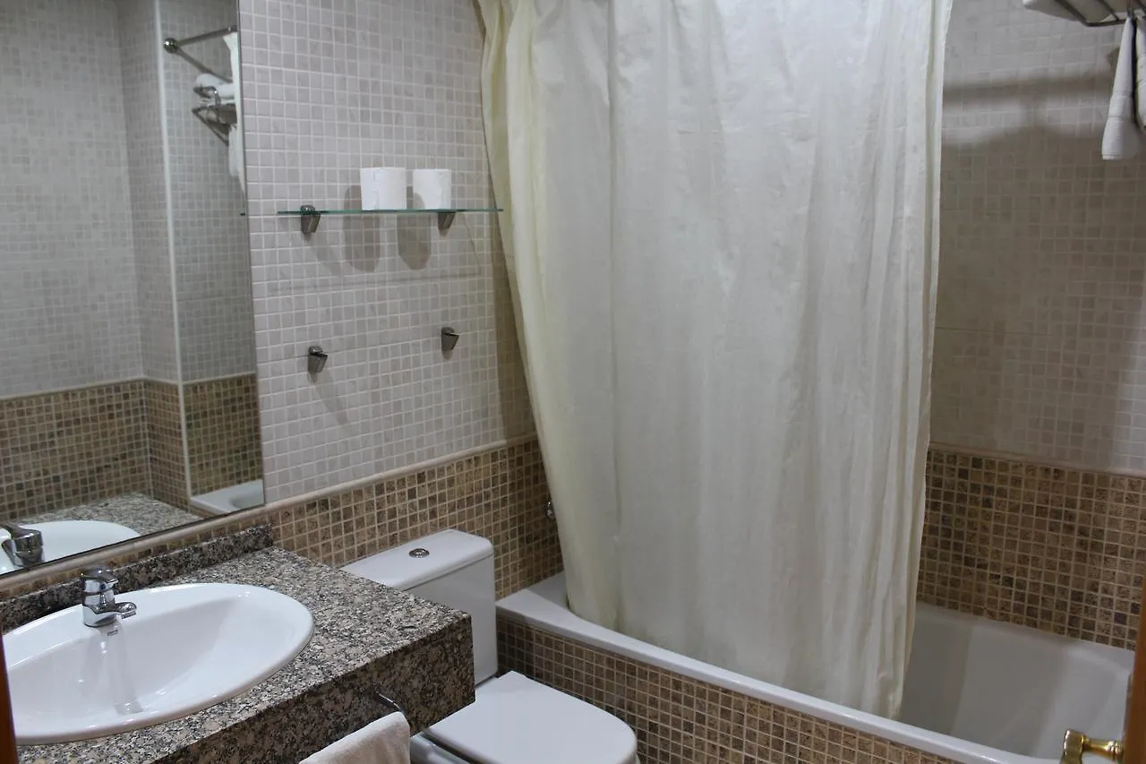 Apartaments St. Jordi Comtal Barcelona 0*,  Spanien